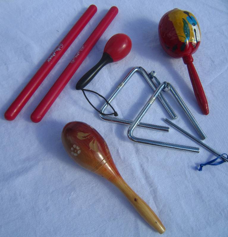 lot 662 image: (3) Maracas, Triangle, and Rythmix Sticks