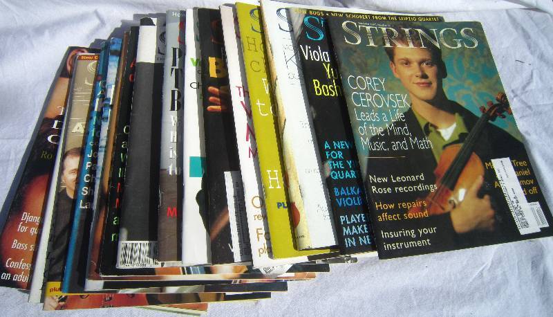 lot 666 image: Lot of Strings Magazines.