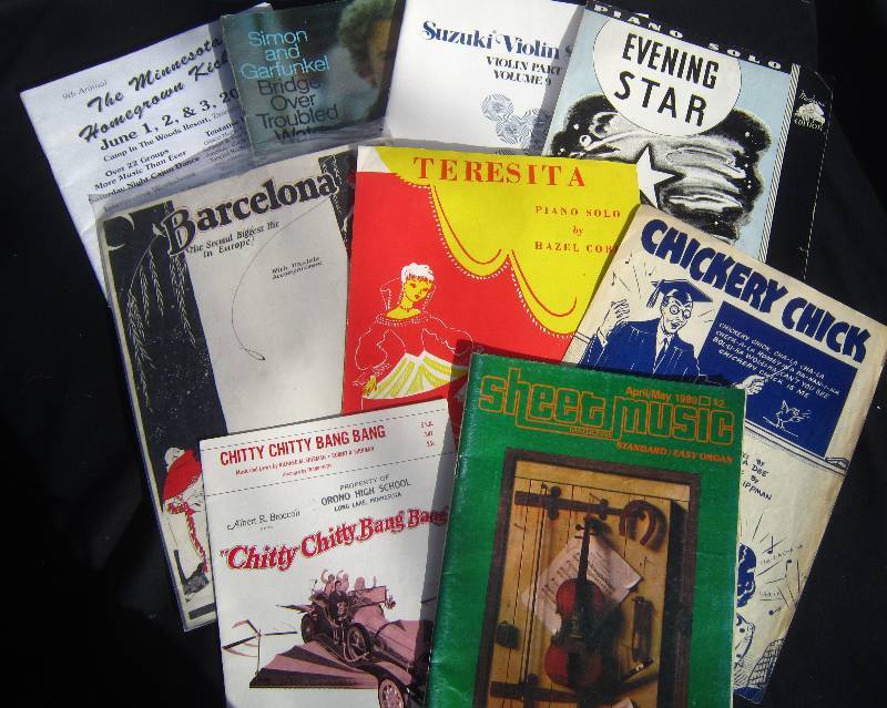 lot 709 image: Lot of Books and Sheet Music