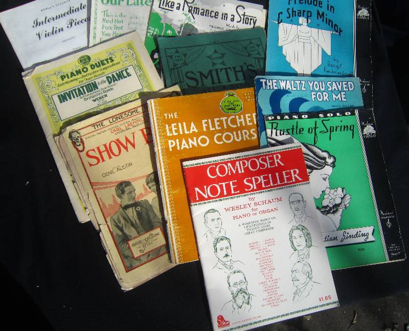 lot 713 image: Lot of Music Books and Sheet Music