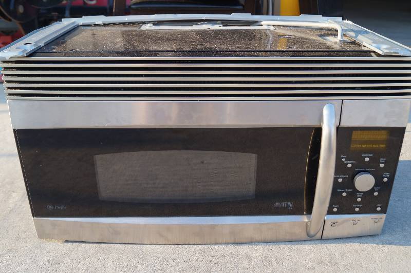 Microwave Oven