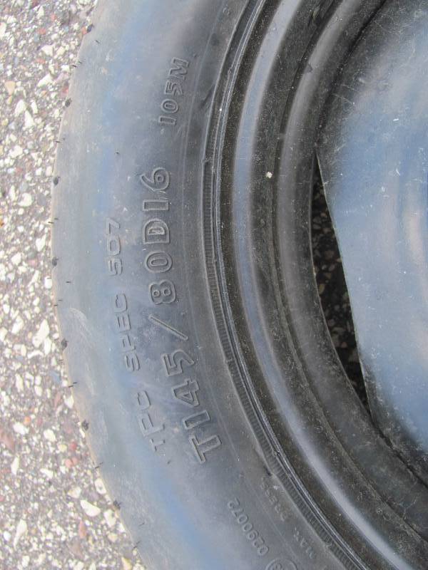lot 87 image: Auto Accessories