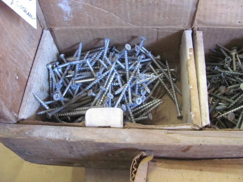 lot 83 image: Tools
