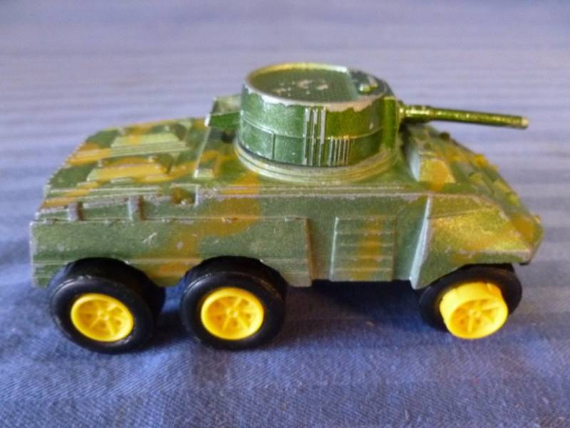 lot 12 image: Tootsie Toys