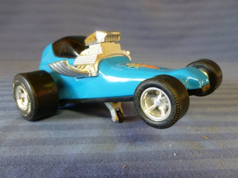 lot 15 image: Vintage Tonka