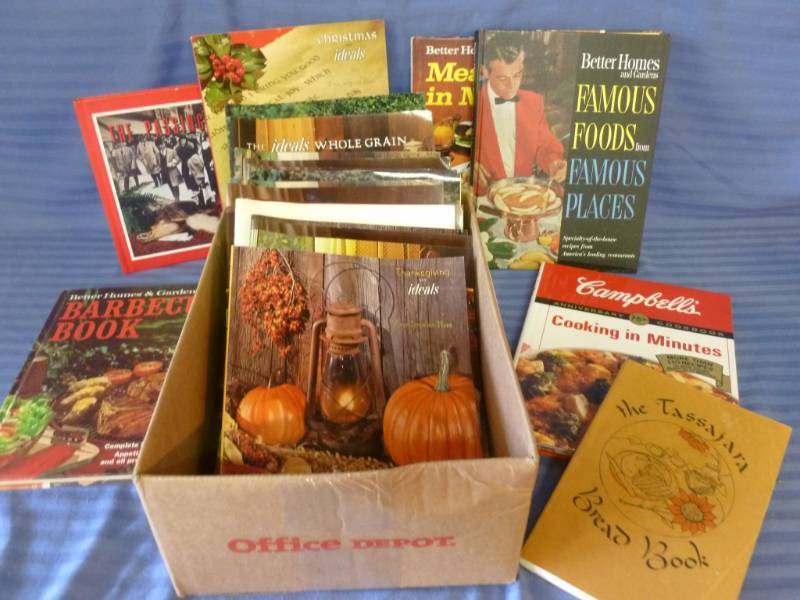 lot 48 image: Cookbooks