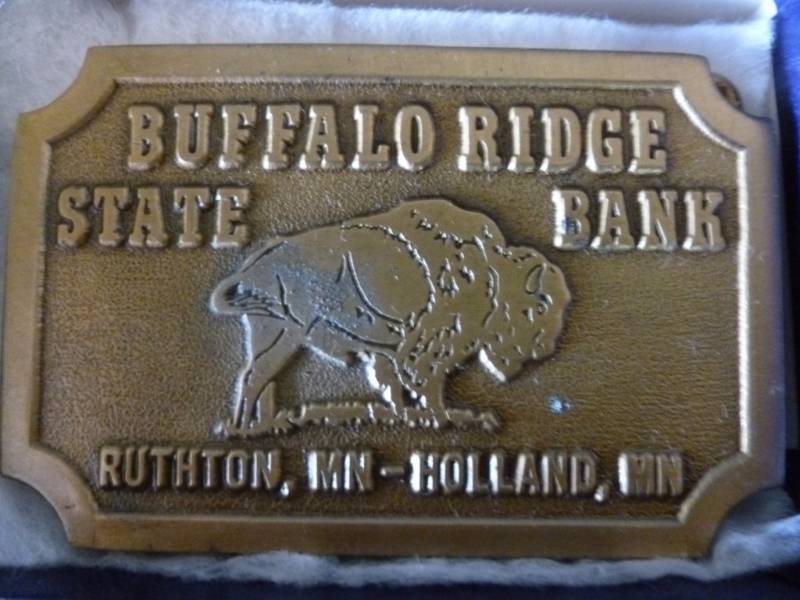 lot 57 image: Collectible Belt Buckle