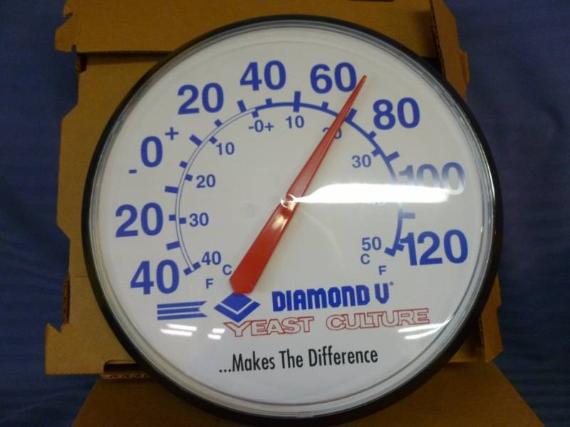 lot 84 image: Thermometer