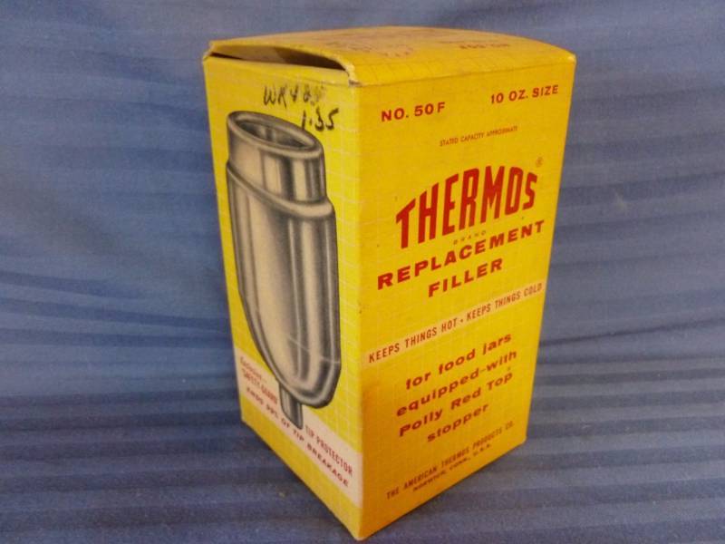 lot 122 image: Vintage Thermos
