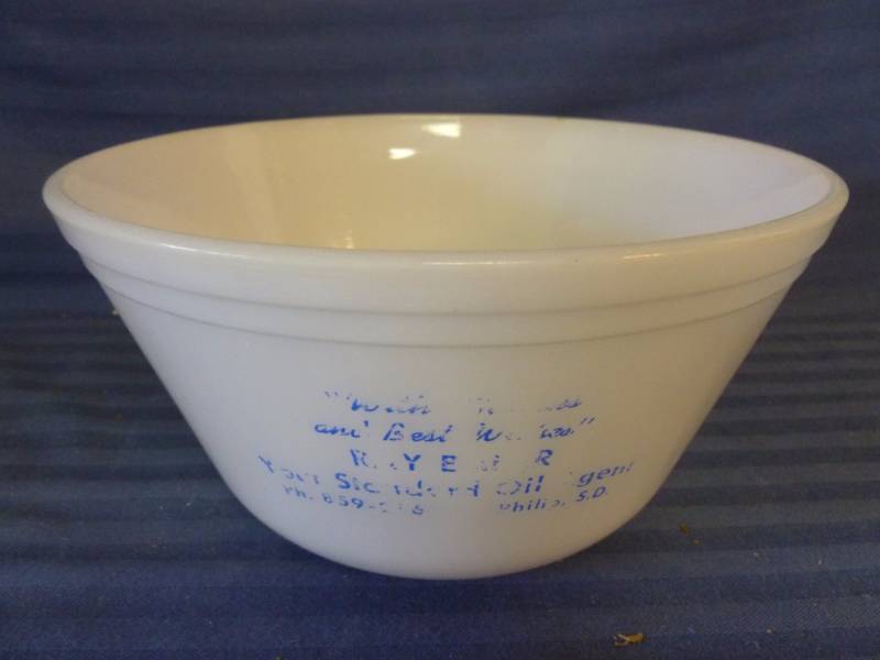 lot 151 image: Vintage Kitchen