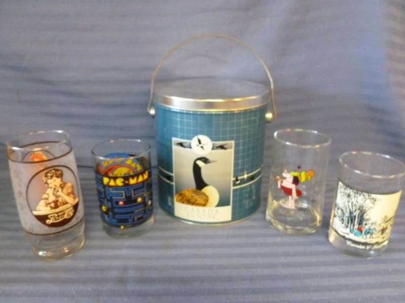 lot 171 image: Advertisement Items