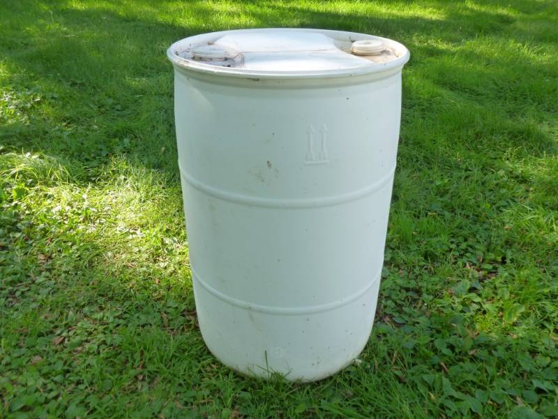 lot 205 image: Plastic Barrel