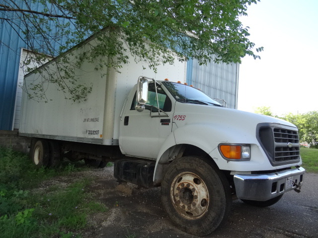 Ford F650 Box truck