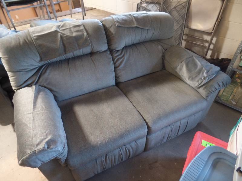 lot 11 image: Reclining love seat