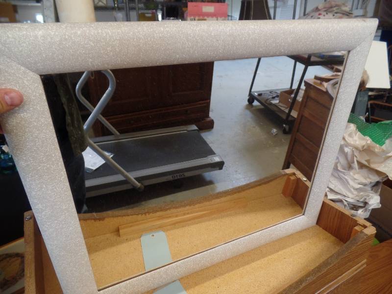 lot 13 image: Mirrors