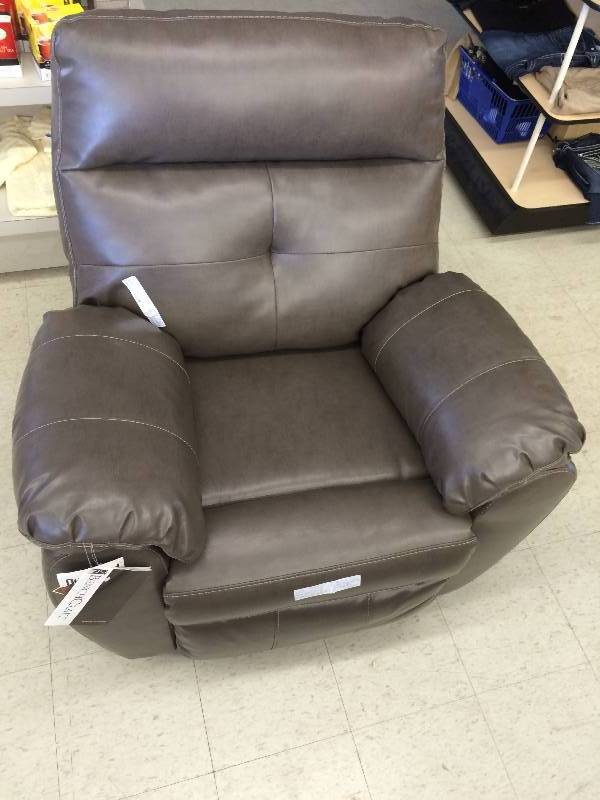 New Ashley  Recliner - Gray   retail $499    matches lot 28 and 29