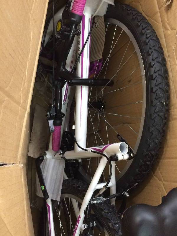 Huffy Granite Womens 26 15-Speed Mountain Bike