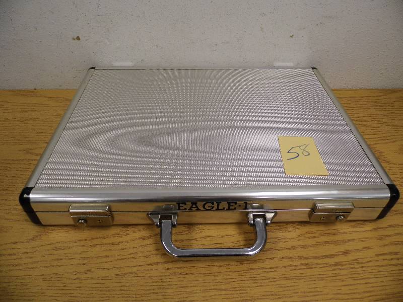 lot 58 image: Case