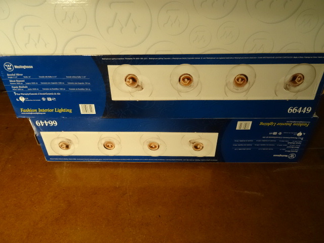 24 Bath Bar Qty 3, 4 Lamp