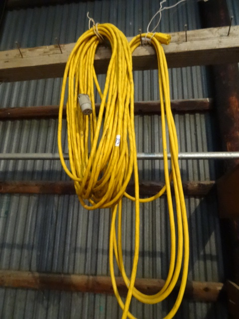 2 Extension Cords