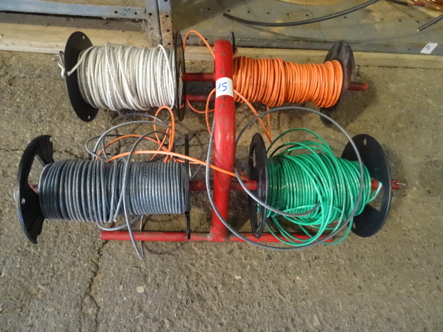 Reel HolderWire