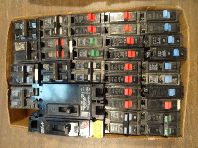Tray of Misc Circuit Breakers