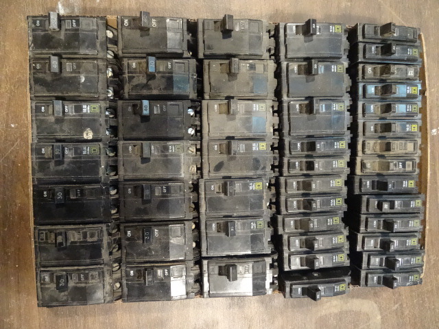 Tray of Misc Circuit Breakers