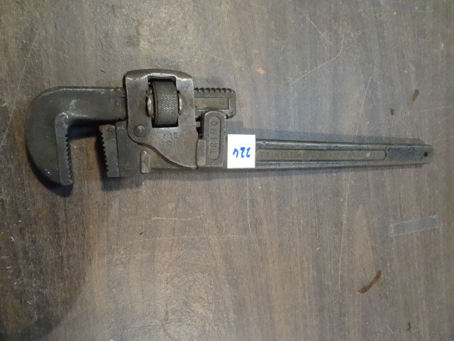 18 Pipe Wrench