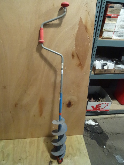 6 Ice Auger