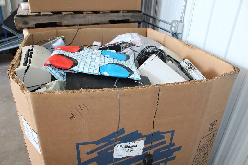 lot 14 image: Gaylord Box Lot of Used Electronics Including Nintendo Running Pad, Printers, Electronics Hardware, And More 419lbs Total Weight.