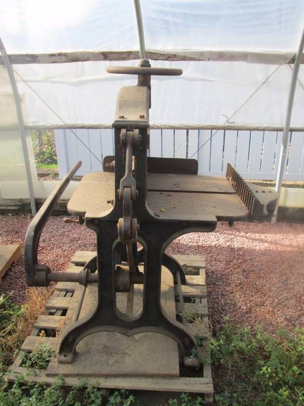 Antique Paper Cutter