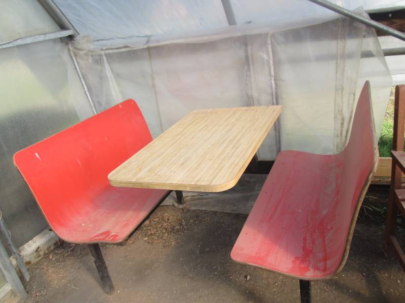 Restaurant Booth Benches and Table