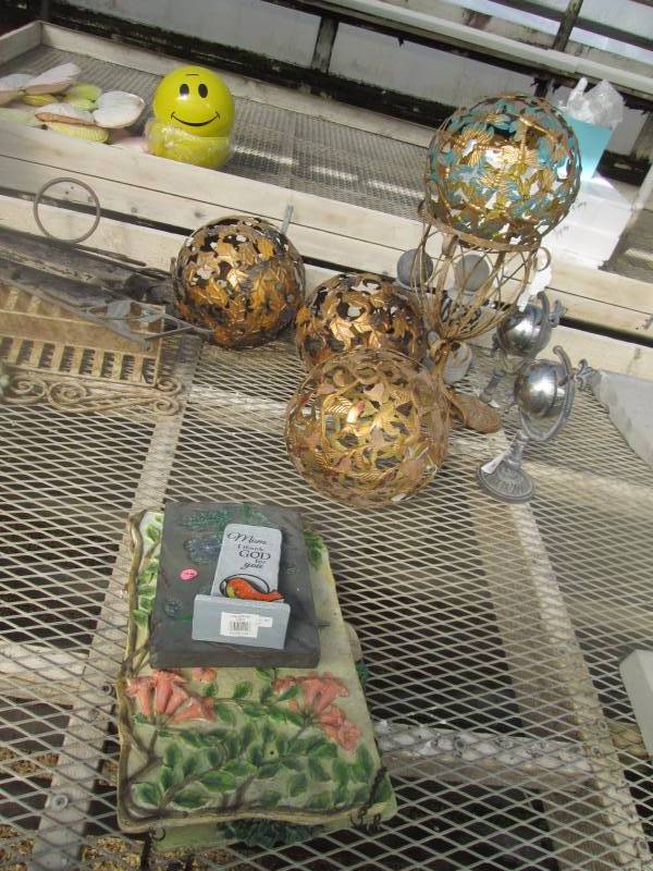 Garden Decorations