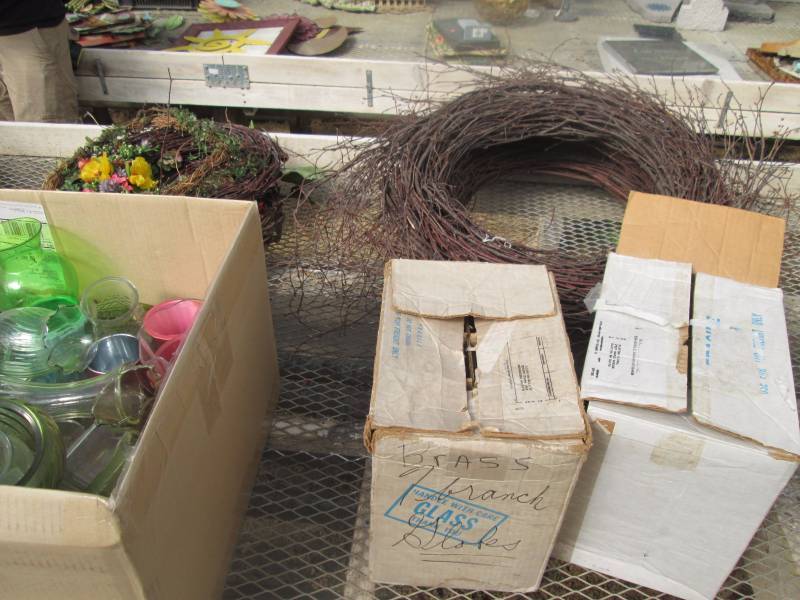 Wreaths and Glassware Decorations