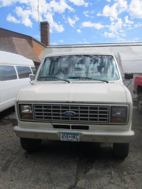 1991 Ford E-350