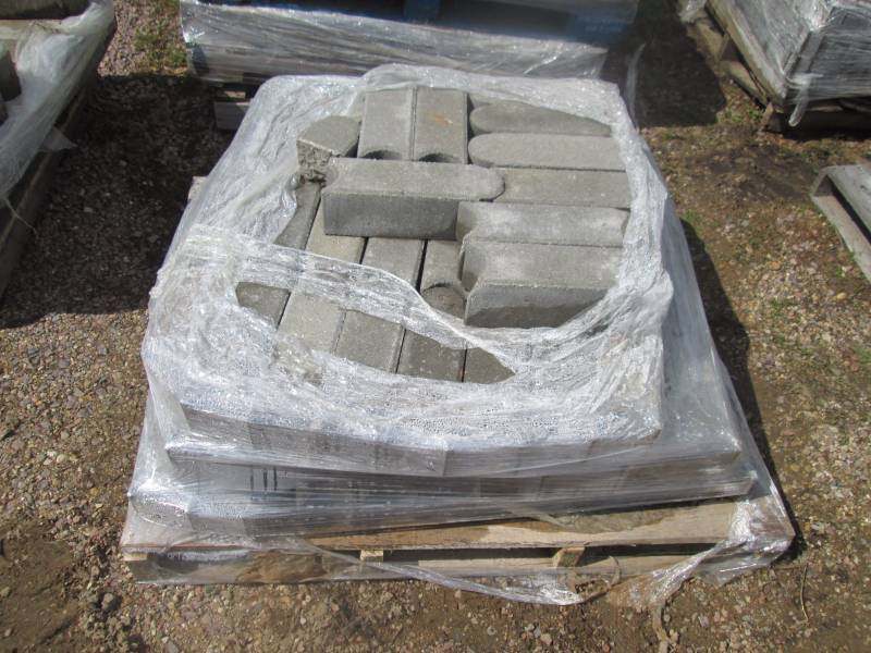 1 Pallet of Bullet Edger
