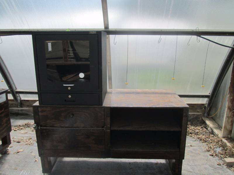 Rolling CashierCheckout Stand
