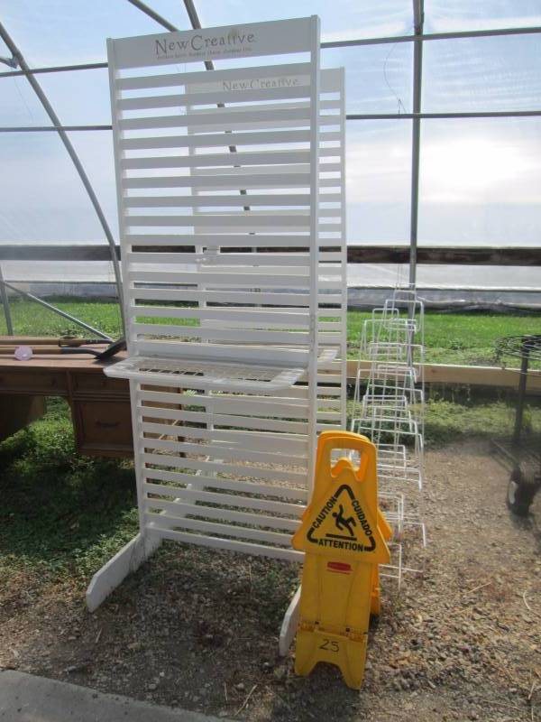 stands