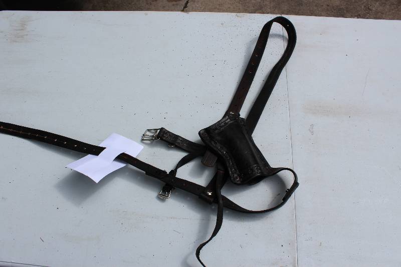 Leather Gun Hoslter wShoulder Strap.