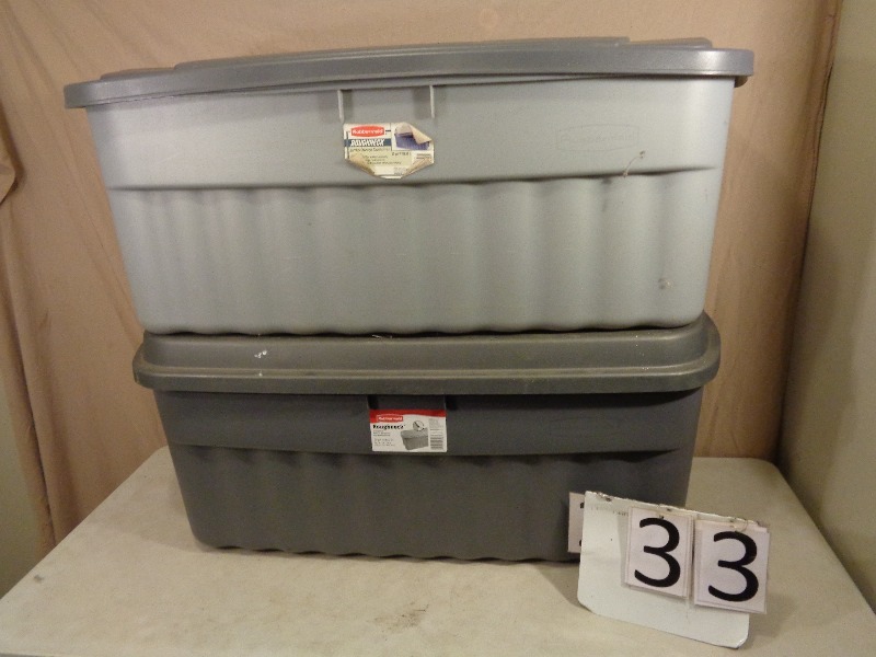 lot 33 image: 2 - 50 Gallon Totes