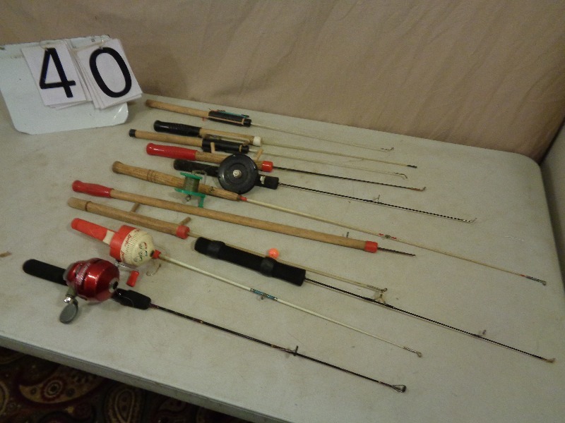 lot 40 image: Assorted Ice Fishing Poles