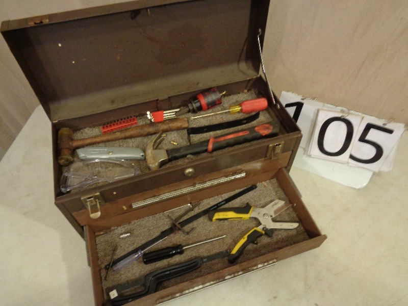 lot 105 image: Kennedy Two Drawer Toolbox with Contents