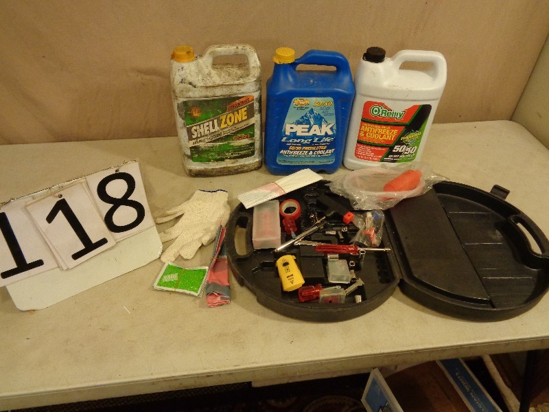 lot 118 image: Anti Freeze and Tools