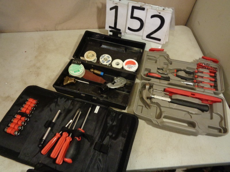 lot 152 image: Assorted Tools