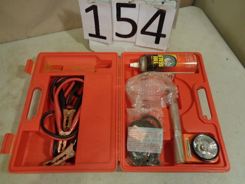 lot 154 image: Roadside Emergency Kit