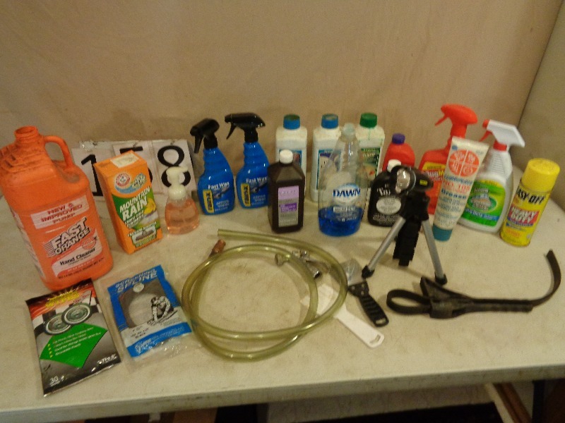 lot 158 image: LED Light, Cleaning Chemicals and more.