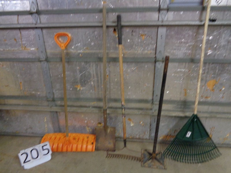 lot 205 image: Long Handle Tools