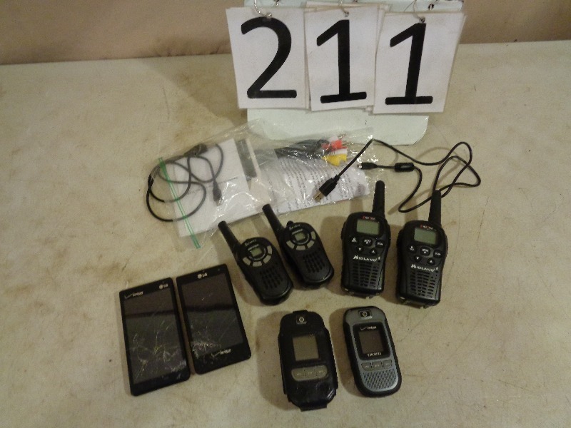 lot 211 image: Cellphones and Walkie Talkies