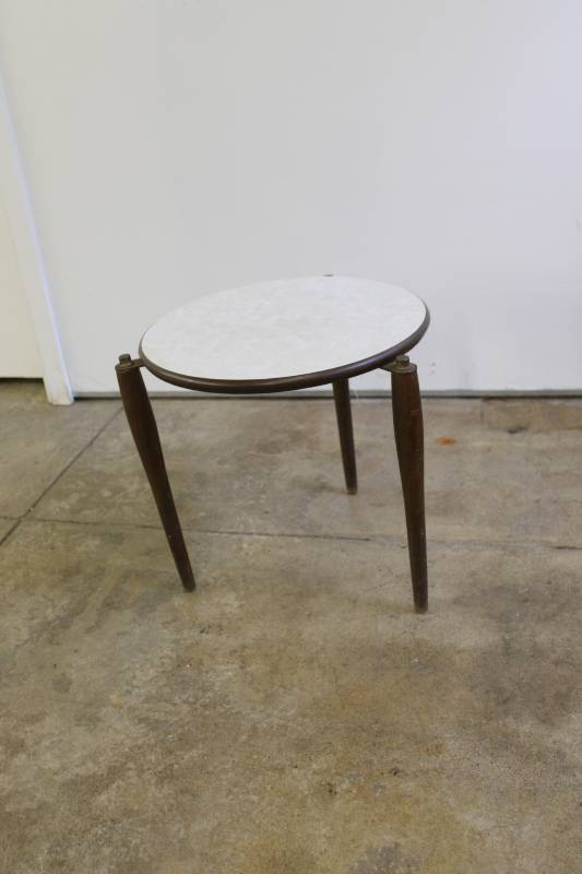 Mid Century Small Occasional table ...