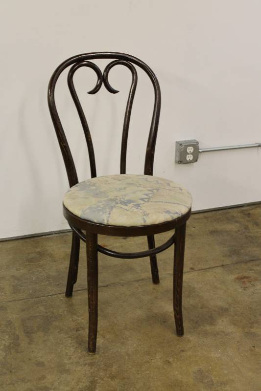 Vintage Bentwood Chair w Upholster...